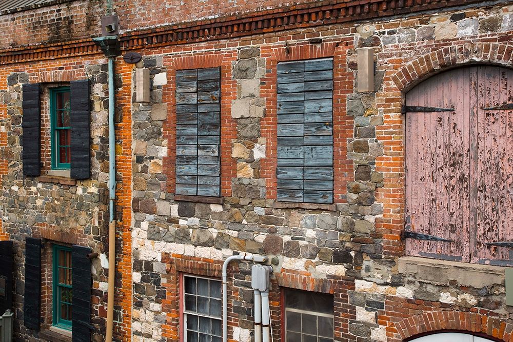 Georgia-Savannah Historic cobblestone building along Factors Walk